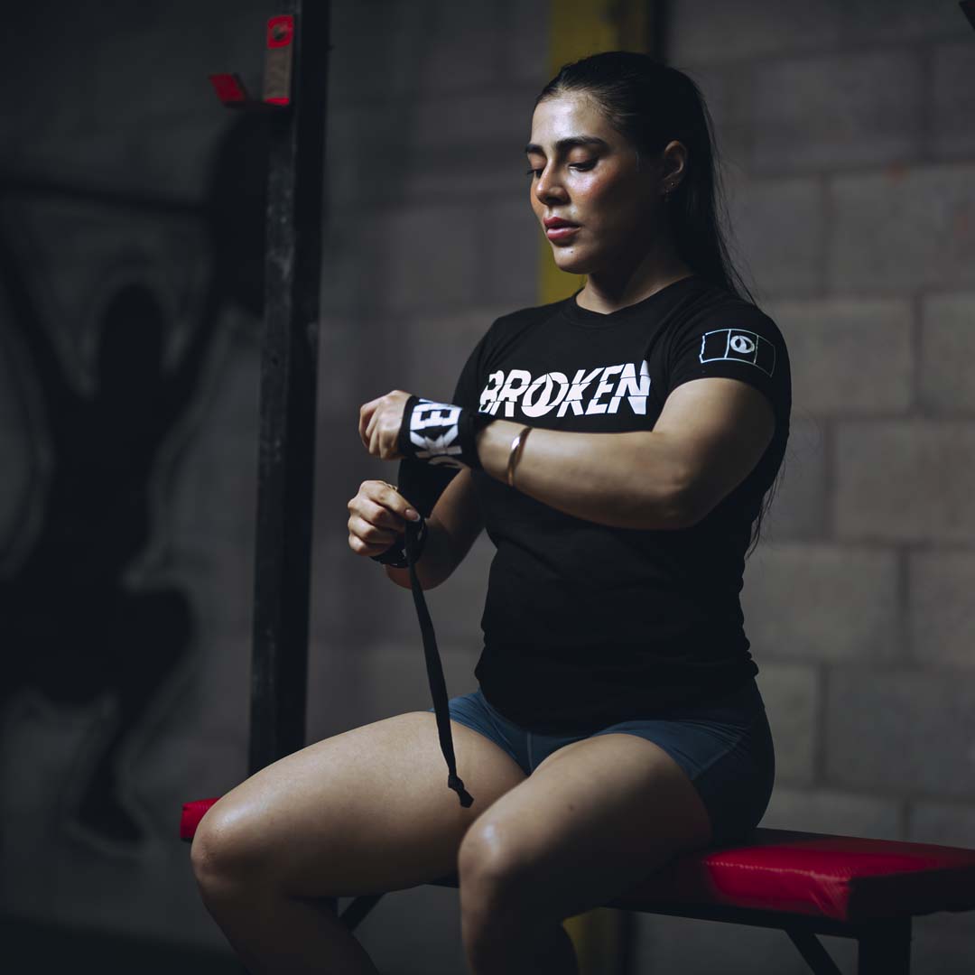 Muñequeras de tela ajustables