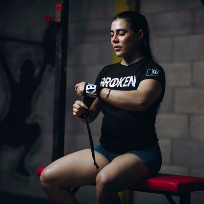 Muñequeras de tela ajustables